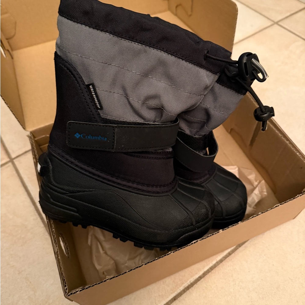Columbia Toddler boots
